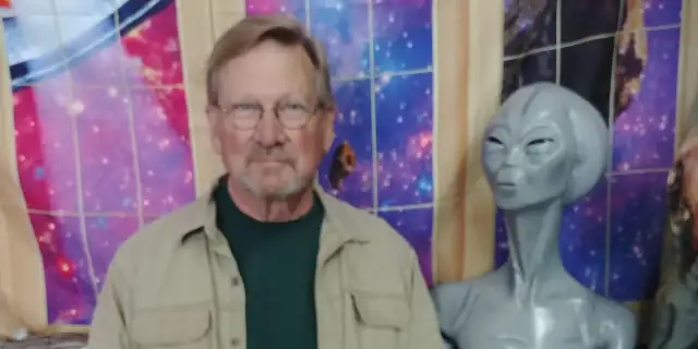 speaking-of-aliens Image